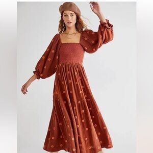 Free People Dahlia embroidered maxi dress / sz sm / color: Carmel cafe combo